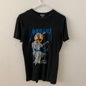 Metallica t shirt